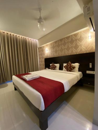 Hotel Singh`s By WB Inn, Vashi, Navi Mumbai