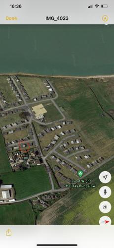 Beau - Brambles Chine, Colwell Bay, Nr Yarmouth - 5 star WiFi - Short walk to The Hut and beach - Ferry offers 5