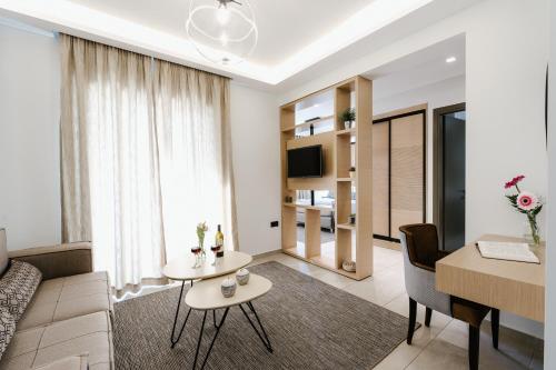 Dotări, Andrew's Luxury Residence in Mountainside