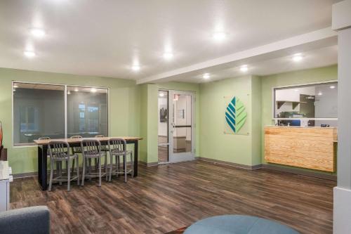 ردهة, WoodSpring Suites Atlanta Newnan in نيونان