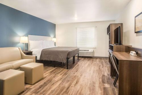 WoodSpring Suites Atlanta Newnan in نيونان