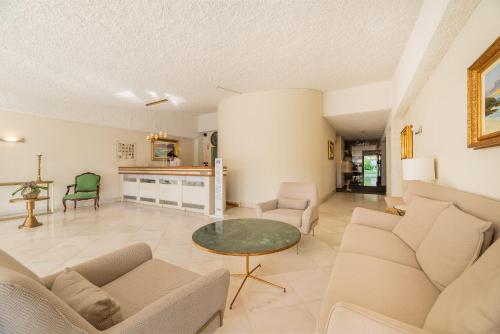 Carvoeiro Garden Hotel – Carvoeiro, AL