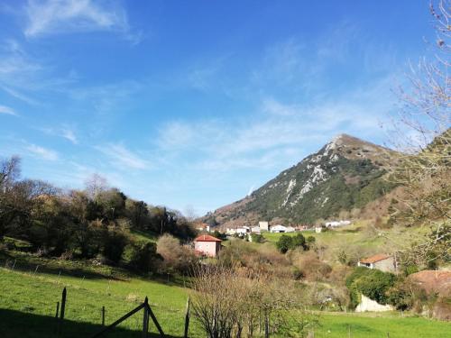  Casa Baltasar - Casas de los Picos in Narganes