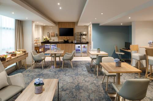 Crowne Plaza Nottingham an IHG Hotel - image 12