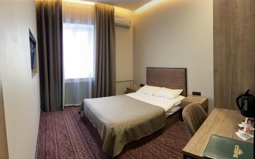 Sterkh Hotel - image 4