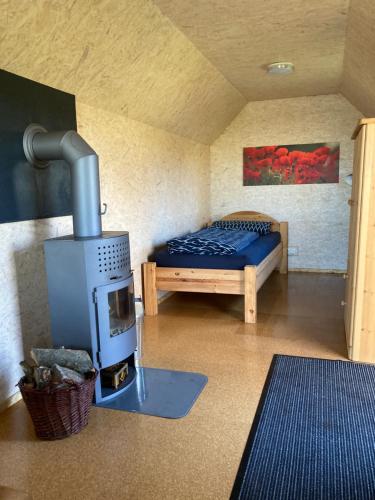 2 twin beds