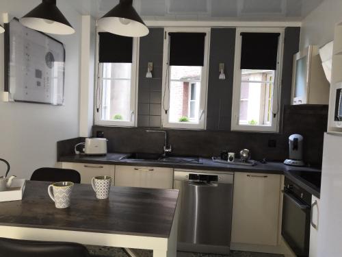 ห้องครัว, L'escale - Appartement en centre ville in อับวีล