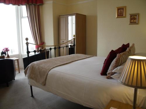 Britannia Guest House - image 6