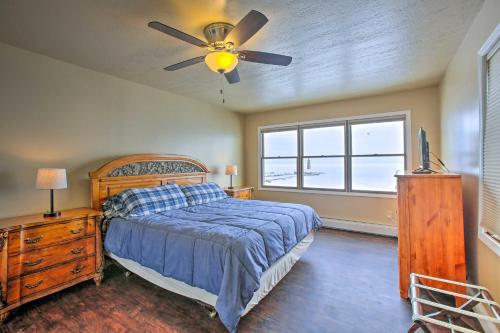 Authentic Cottage Retreat on Houghton Lake! - image 8