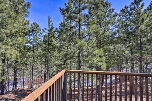 Cozy Black Hills Nature Retreat with Private Deck!
