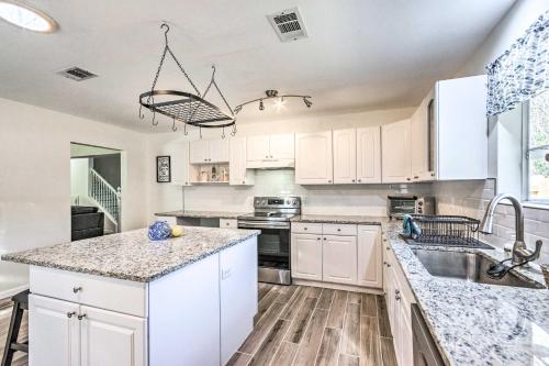 Retreat with Sunroom and Grill 1 4 Mi to Beach! - image 2