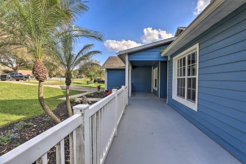 Dog-Friendly Lake Home with Dock about 25 Mi to Disney! in Clermont (FL)