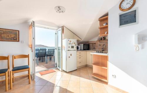 Apartment Giuliano with Sea View - main image