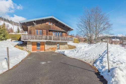 Superb chalet at the foot of Megeve runs 100m to the cable cars - Welkeys