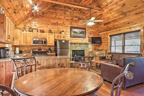 Smoky Mountain Cabin with Game Room and Hot Tub! in Pigeon Forge, USA