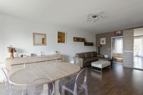 Large and calm 3br in La Plaine St-Denis at the doors of Paris - Welkeys