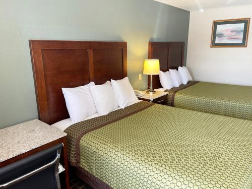 Queen Room with Two Queen Beds - Non-Smoking