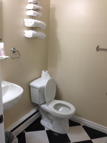 Habitación doble, se aceptan fumadores