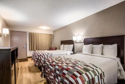 Red Roof Inn Lexington - image 10