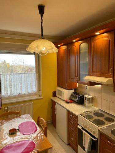  Holiday Apartman Hévíz, Pension in Hévíz