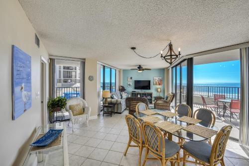 Aquavista Condominiums #206-W by Book That Condo - main image