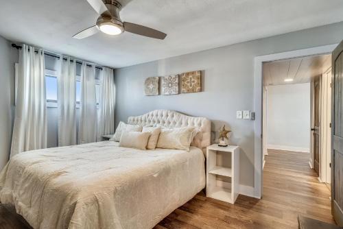 Aquavista Condominiums # 705-W by Book That Condo - image 7