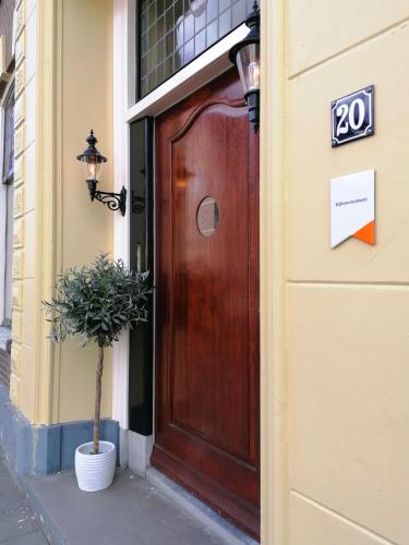 B&B De Stadssingel - Tap to explore photos