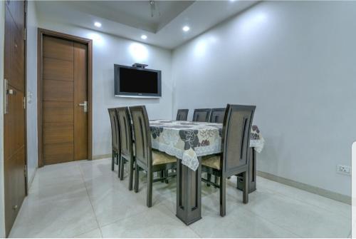 Ideal 3bhk apartment!Downtown