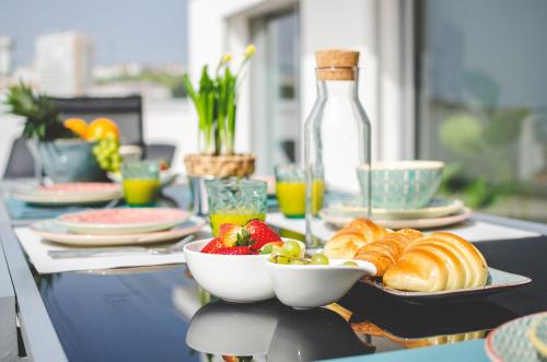  Sky Terrace - Sea Views & BBQ by Silver Prop in Nazaré