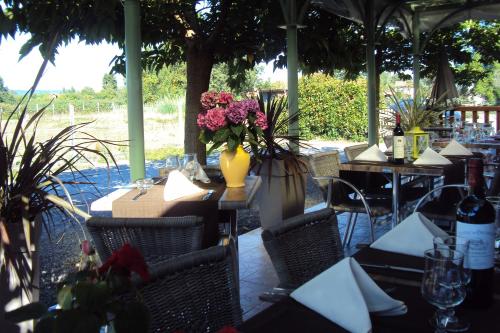 設施, 3B之家酒店 (Logis Hotel Les 3B) in 諾爾昂