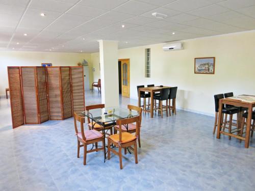 Hostal Brisamar - image 5