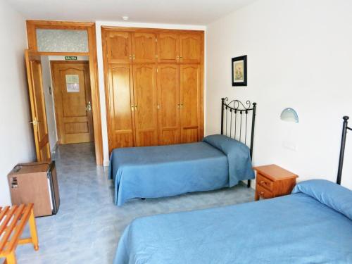 Hostal Brisamar - image 2