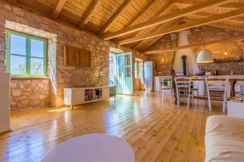 Holiday Home 1