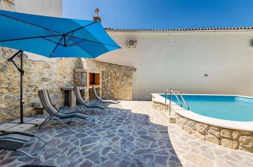 Holiday home in Grizane 39314 - image 2