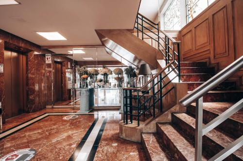 Lobi, Suites del Bosque Hotel in Lima