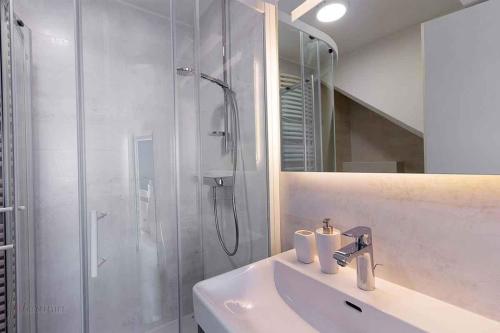 Holiday home in Dramalj 39265 - image 7