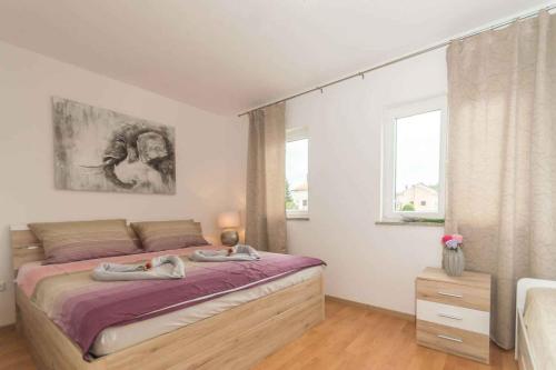 Apartment in Njivice/Insel Krk 38350
