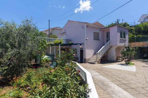  Studio in Vrbnik/Insel Krk 36776, Pension in Vrbnik