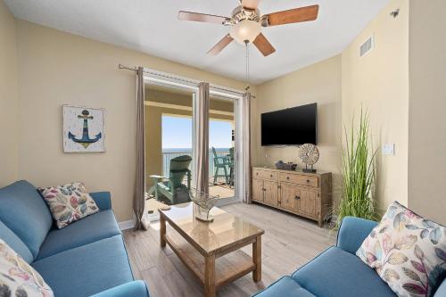 Grand Panama Beach Resort #1707-1 by Book That Condo - image 8