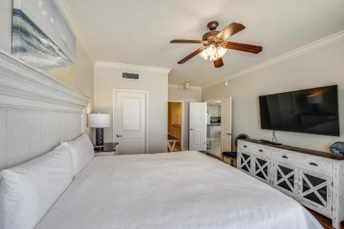 Marisol Condominiums #102 by Book That Condo - image 8