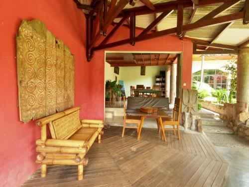 PIAS POPPIES HOTEL in Rantepao