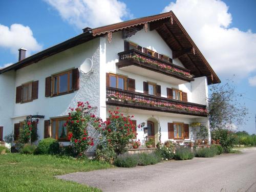 Haus Wegscheider - Apartment - Teisendorf