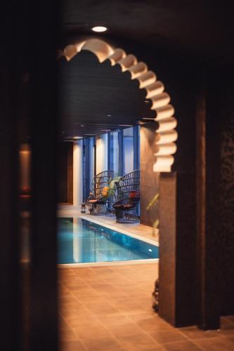290836265 Lily Country Club