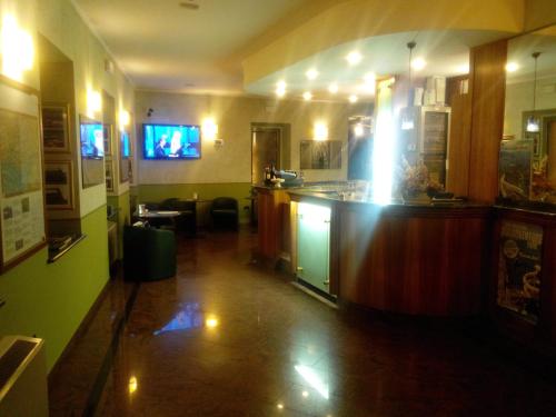Vestibule, Hotel Azalea in Baveno