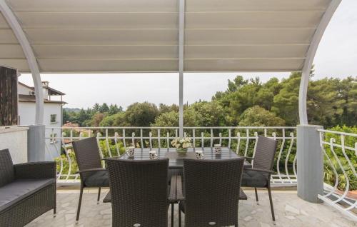 Apartment in Rovinj with Terrace, Air condition, WIFI, Washing machine (4686-3)