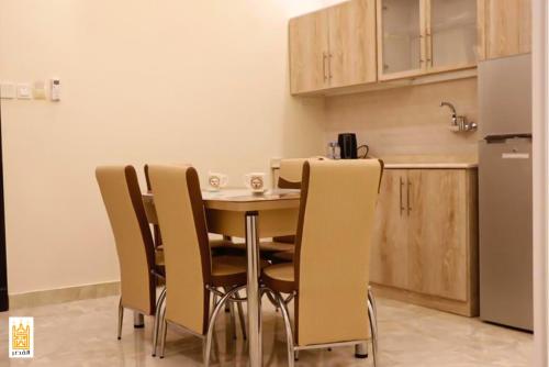 кухня, Alqasr Alaskan in Камис Мушаит