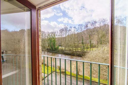 Luxury Riverside Central With Parking - Video Tour, , West Yorkshire