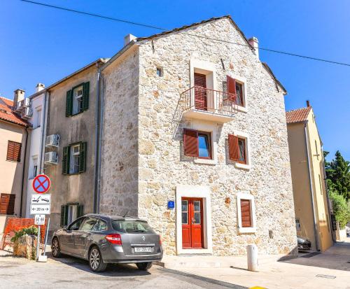  Apartments Cherry, Ferienwohnung in Novalja