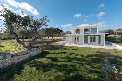 Villa Iris - IsulaTravel