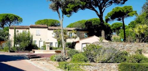 Maison de 4 chambres avec piscine partagee jardin clos et wifi a Gassin a 2 km de la plage